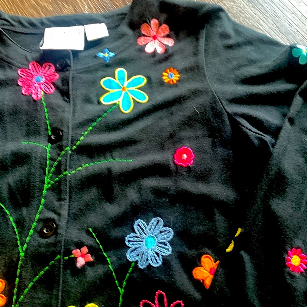 Michael Simon Lite Blk W/ Pretty Spring Flowers. … - image 4